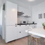 Primopiano - Napo Torriani Apartamento