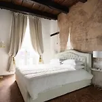 Mila Magenta Apartament