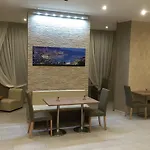 Montecarlo فندق ميلان