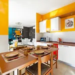 Rogoredo With Garage شقة