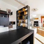 Rogoredo With Garage ميلان