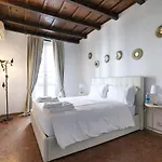 Mila Magenta Apartament