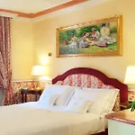 Hotell Petit Palais De Charme