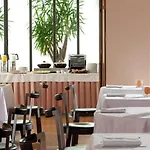 Raffaello Hotel