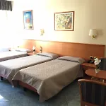 Vitruvio Hotel 3*