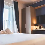 21 House Of Stories Citta Studi Hotel