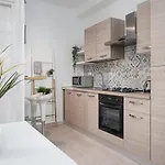 Design In The Heart Of Bicocca Apartamento *