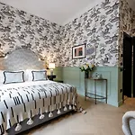 Guest house The Couper Sant'andrea 4*