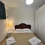 Rucellai * Milão
