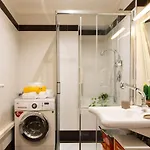 Living Isola 아파트