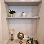 Gazzana Corner House *