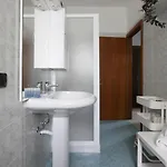 Apartment Guesthost - San Siro Stadium Garden Flat