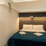 Borromei's Nest - Loft * Milánó