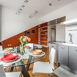 The Orange Attic - Navigli *