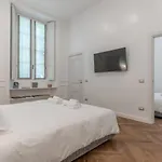 Duomo Smart بيت ضيافة