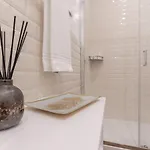 Duomo Smart بيت ضيافة ميلان