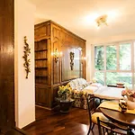 Klimt - Luxury Design * ميلان