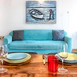 Apartmán Luxury Flat By Station / Unique View