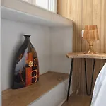 Apartmán Luxury Flat By Station / Unique View *