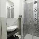 Just Urban - Stylish 1br In Center - Balcony And Metro M2 M4 アパート ミラノ