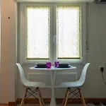 Singola Con Ac, Tv, Wi-fi E Cucina *