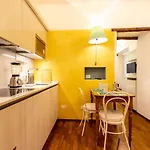 호텔 Pontaccio