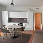 Apartment Spazio Stoppani - Liberty 13