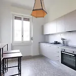 Adelaide Elegant Lejlighed Milano