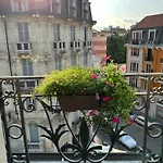 Easy Isola, For An Easy Apartament