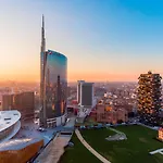 Apartment The Skyline Loft - Bosco Verticale Area *