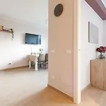 Affori M3 - Modern&cozy *