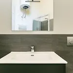 - Fiera