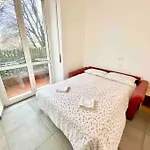 Apartment 12 Minuti Dal Duomometro+10 Posti Letto *