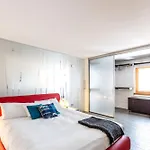 Lejlighed Bocconi's Nest - Close To Duomo With Terrace *