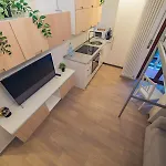 Ihost - Lucania 3 * Milán