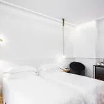 Senato 4* Milano