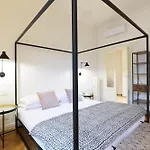 Lejlighed Adelaide Elegant