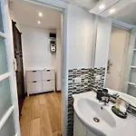 아파트 Cozy 3 Km Away From Duomo *