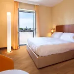 Mediterraneo Hotel 4*