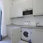 Just Urban - Stylish 1br In Center - Balcony And Metro M2 M4 アパート