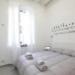 Just Urban - Stylish 1br In Center - Balcony And Metro M2 M4 *