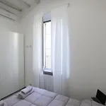 Just Urban - Stylish 1br In Center - Balcony And Metro M2 M4 アパート