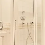 Vercelli ميلان