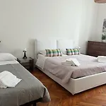 Aldebaran Nocleg ze śniadaniem 2*