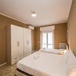 Apartament Shortmi Canonica Mediolan