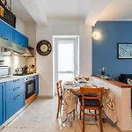 Apartment Rembrandt 22 *
