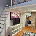 House In The Center Of Apartamento