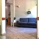 萨拉酒店 酒店