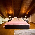 Luxy Close Navigli *