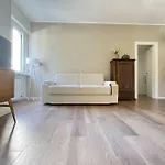 Bilo Al Monte Stella Апартаменты Милан